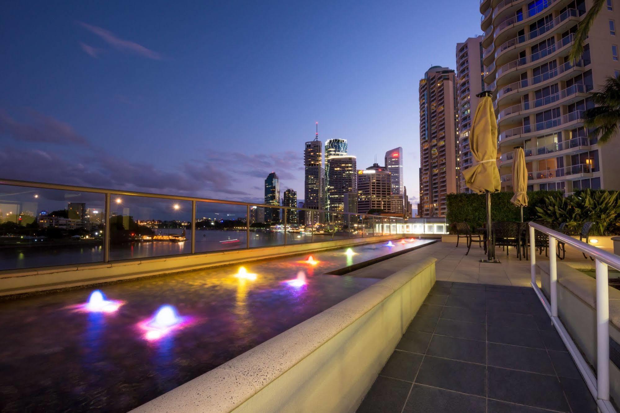 Aab Apartments Brisbane Exterior photo